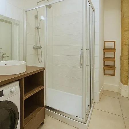 Apartment Charming At Jean - Quartier Des Cordeliers *